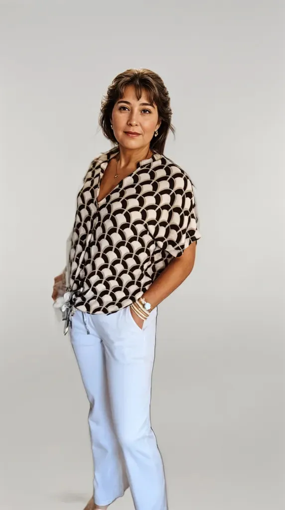 Birgit | Elegant and Comfortable Blouse