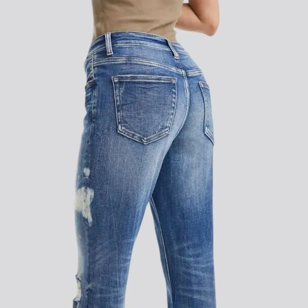 Highly-stretchy distressed jeans for ladies