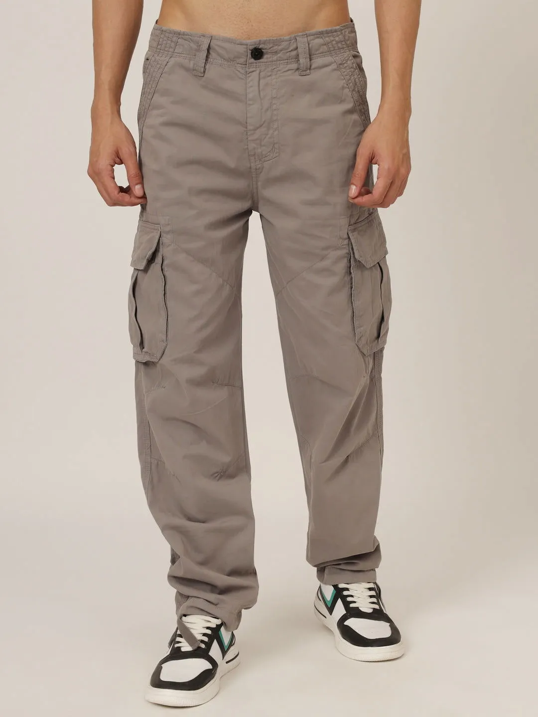 Light grey adjustable loose cargo