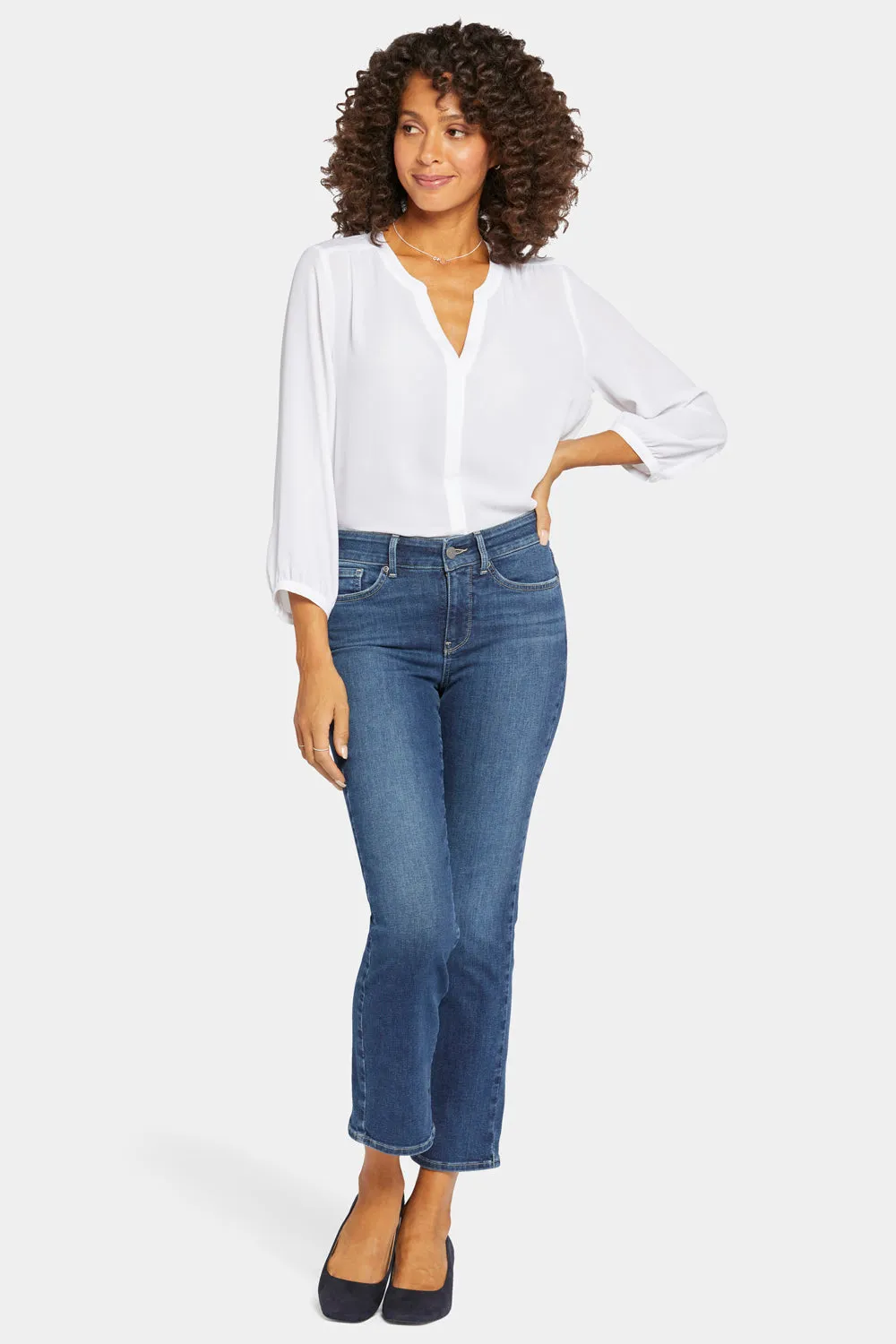 Marilyn Straight Ankle Jeans - Dimension