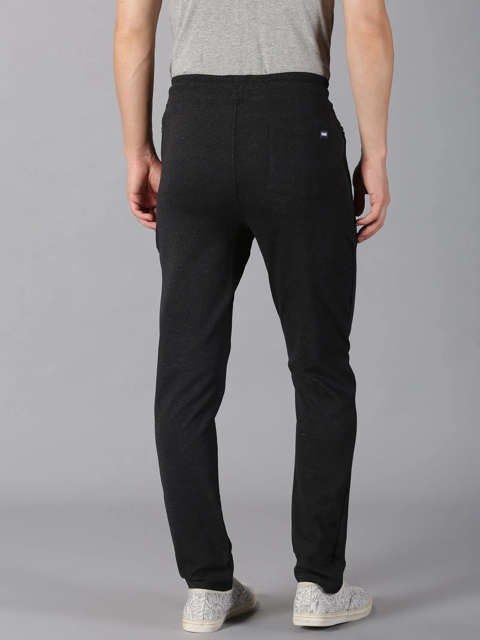 MEN'S BLACK SOLID SLIM FIT TRACK PANT