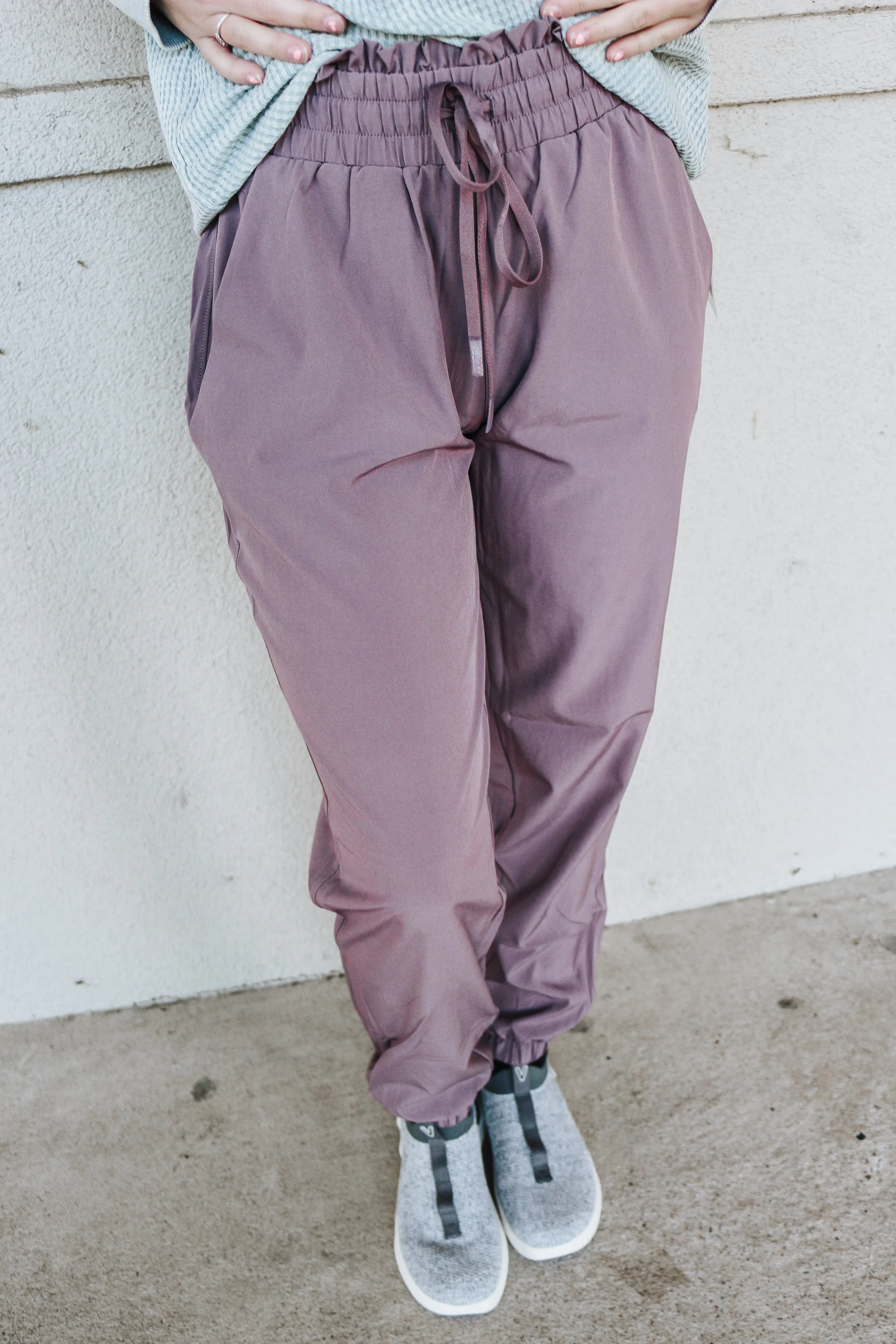 Stay Around Jogger Pants- 2 Colors